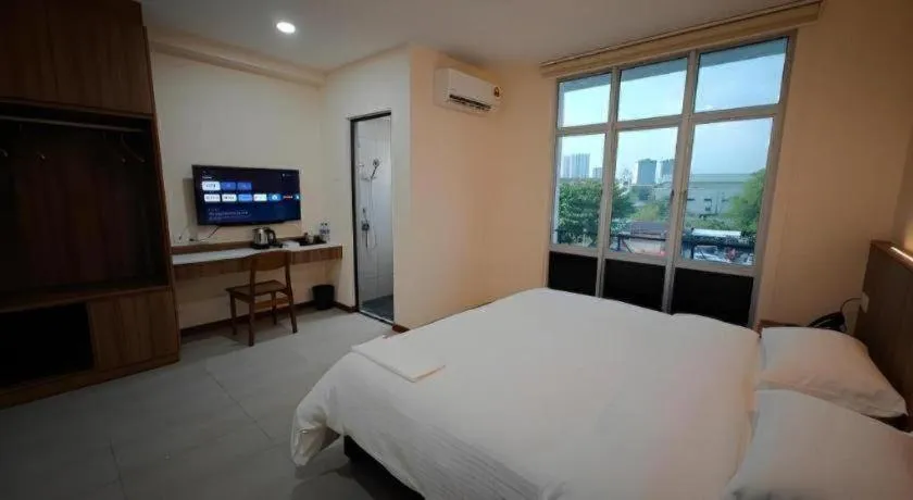 Bed in Weiss Hotels Kepong Baru