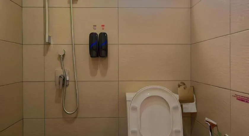 Weiss Hotels Kepong Baru