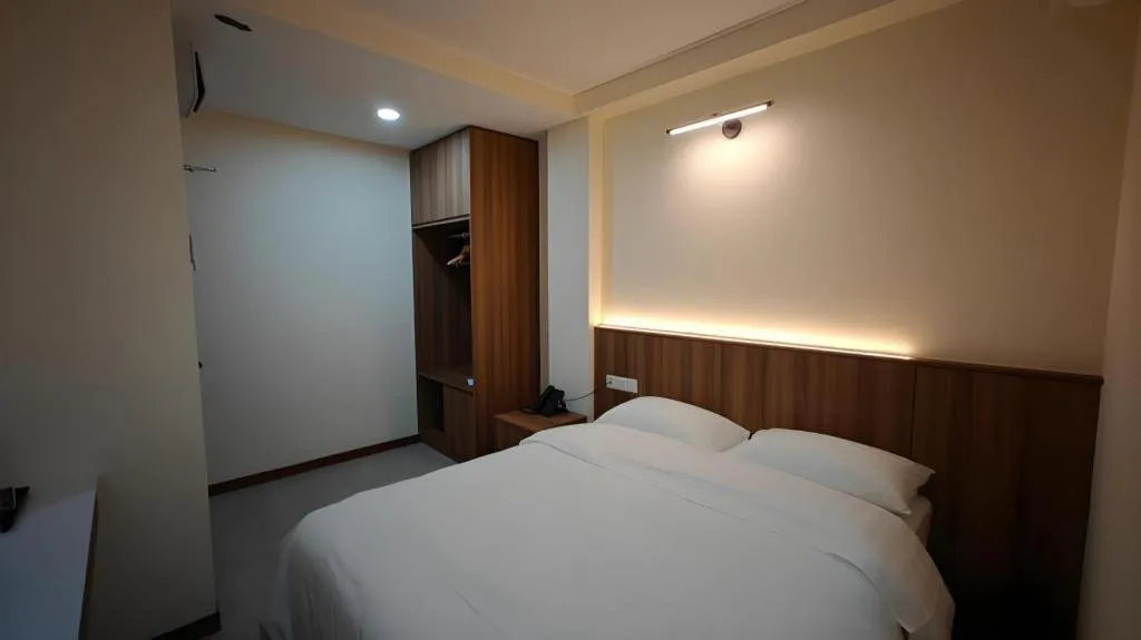 Bed in Weiss Hotels Kepong Baru