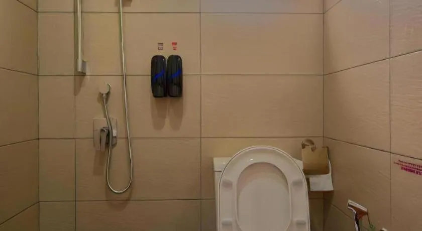 Weiss Hotels Kepong Baru