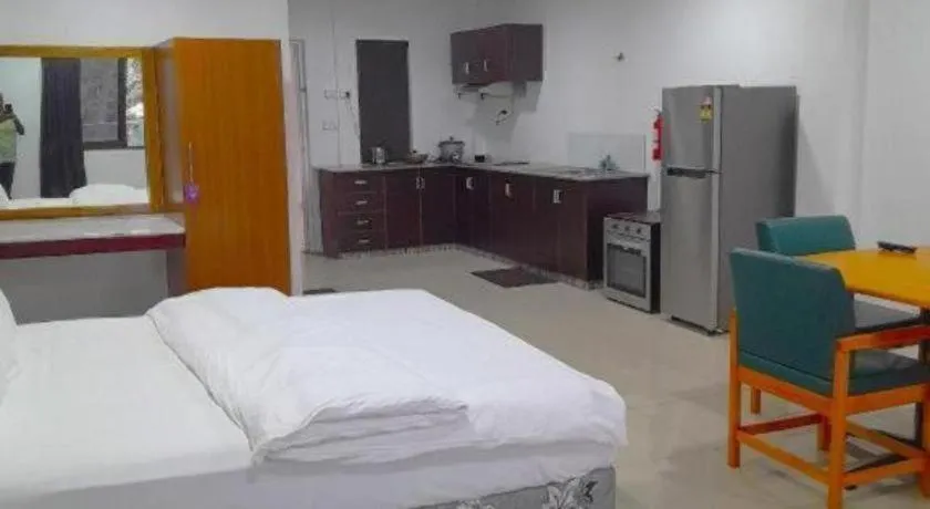 White Diamond Apartment