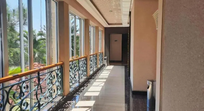 Bentani Hotel & Residence