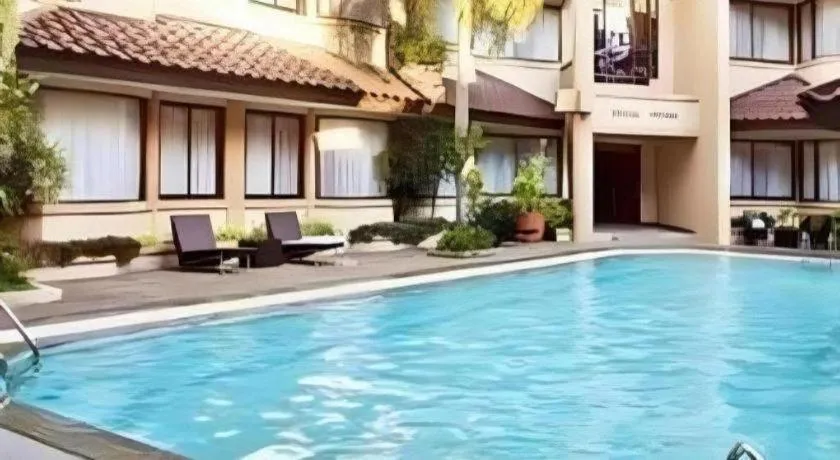 Bentani Hotel & Residence