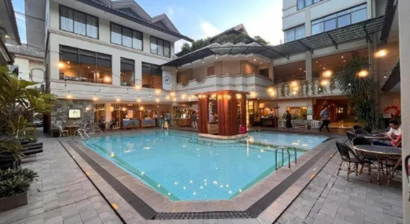 Bentani Hotel & Residence