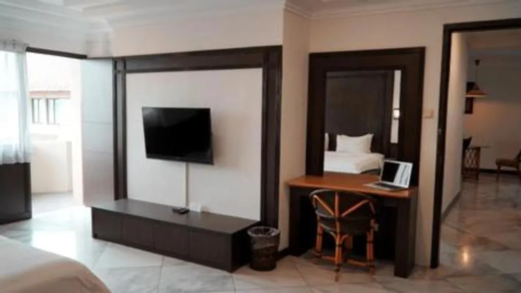 Bentani Hotel & Residence