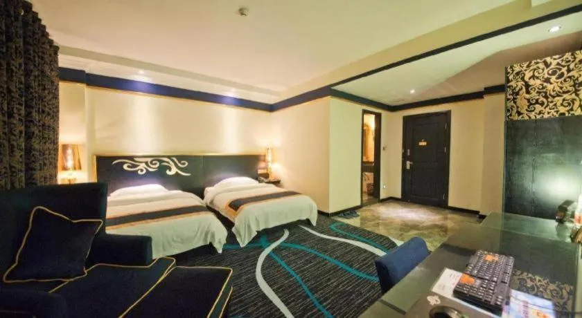Bed in Guilin Sapphire hotel