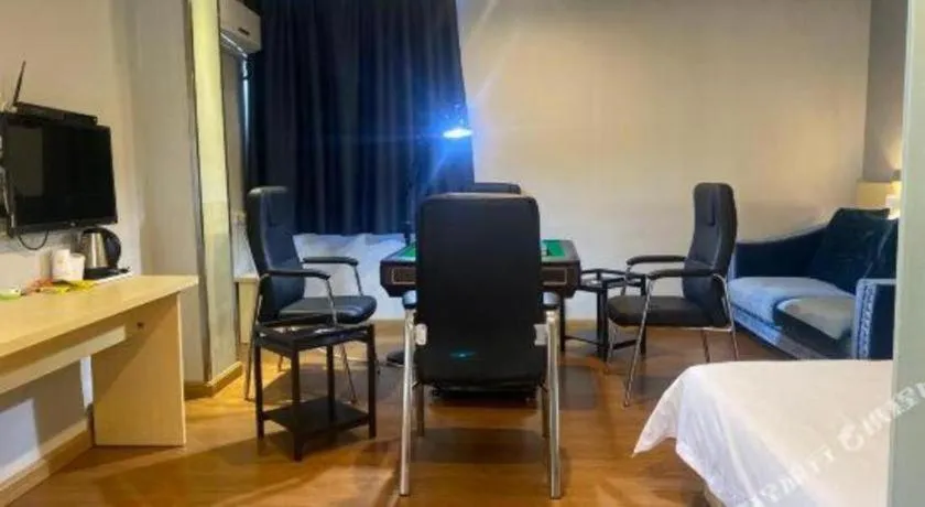 Bed in 7 Days Inn Foshan University Creative Industry Park