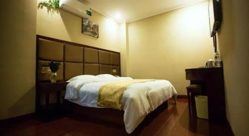 GreenTree Inn Jianyan Renmin Middle Eastern Sleepless city Pedestrian Express Hotel