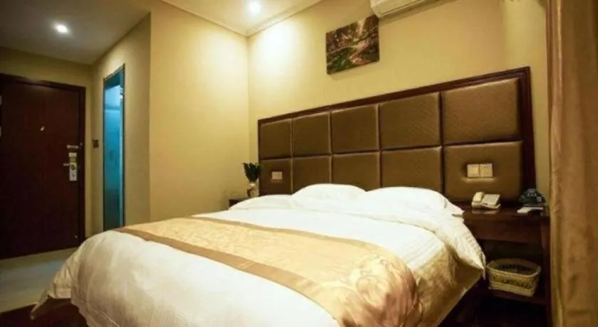 GreenTree Inn Jianyan Renmin Middle Eastern Sleepless city Pedestrian Express Hotel