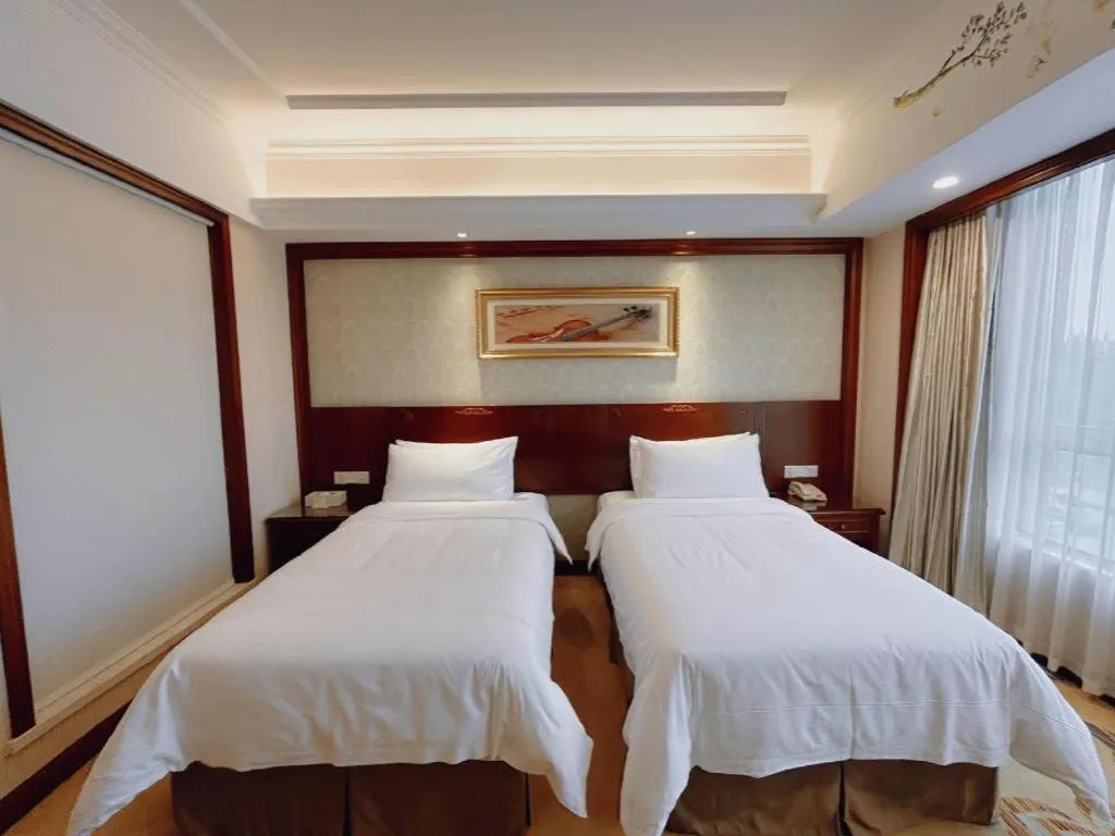 Bed in Vienna Hotel SH Wildlife Park Station