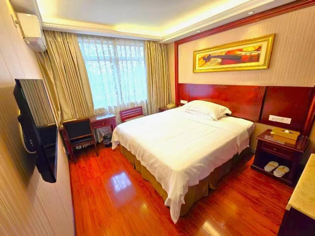 Bed in Vienna Hotel SH Wildlife Park Station