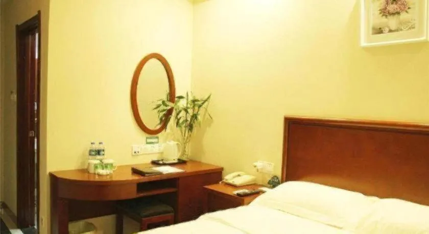 GreenTree Alliance Sanya Jiyang District Yalongwan Road Hotel