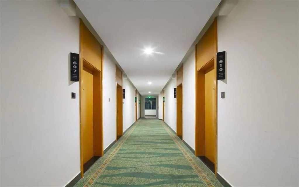 GreenTree Alliance Sanya Jiyang District Yalongwan Road Hotel