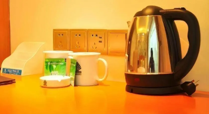 GreenTree Alliance Sanya Jiyang District Yalongwan Road Hotel