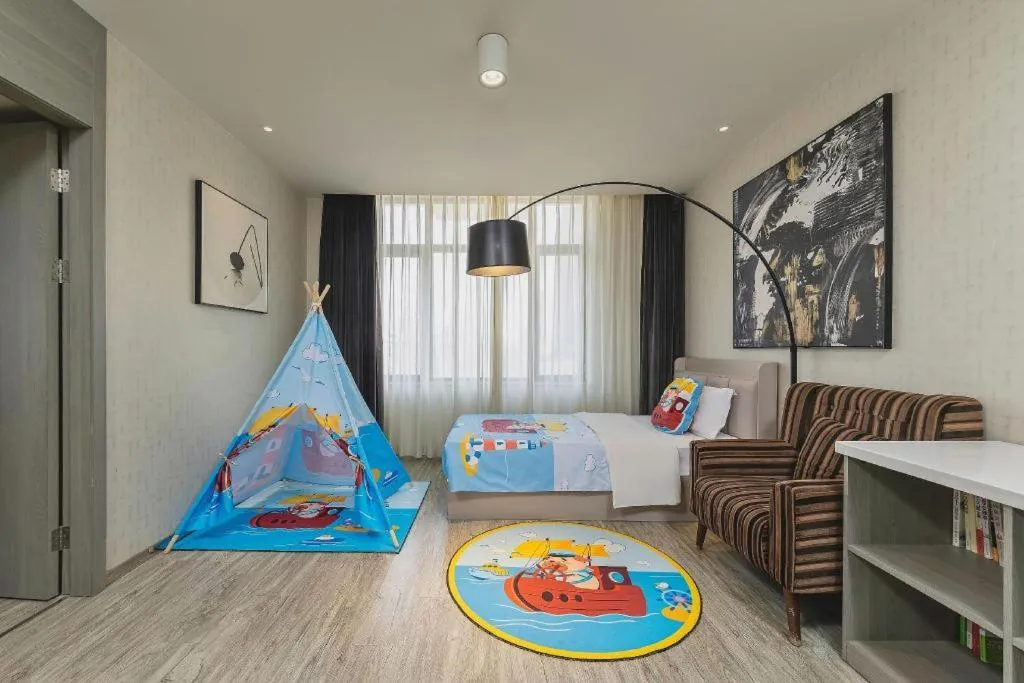 Bed in Jinjiang Metropolo Hotel Shenyang Country Garden Datong Lake Subway Station Branch