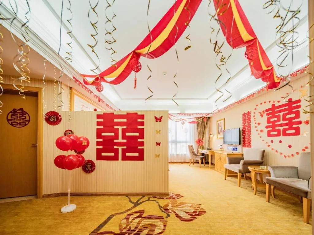 Vienna Hotel Chengdu Xinfan Furniture City