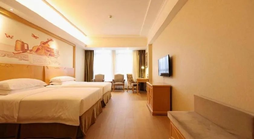 Bed in Vienna Hotel Chengdu Xinfan Furniture City