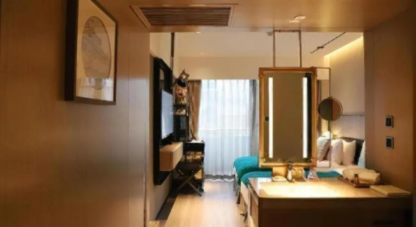 Bed in Ethos Hotel Wuhan Riverside