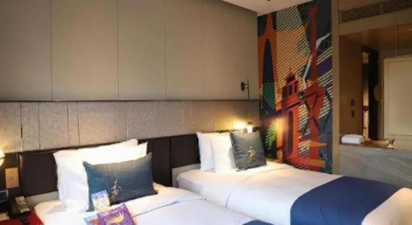 Bed in Ethos Hotel Wuhan Riverside