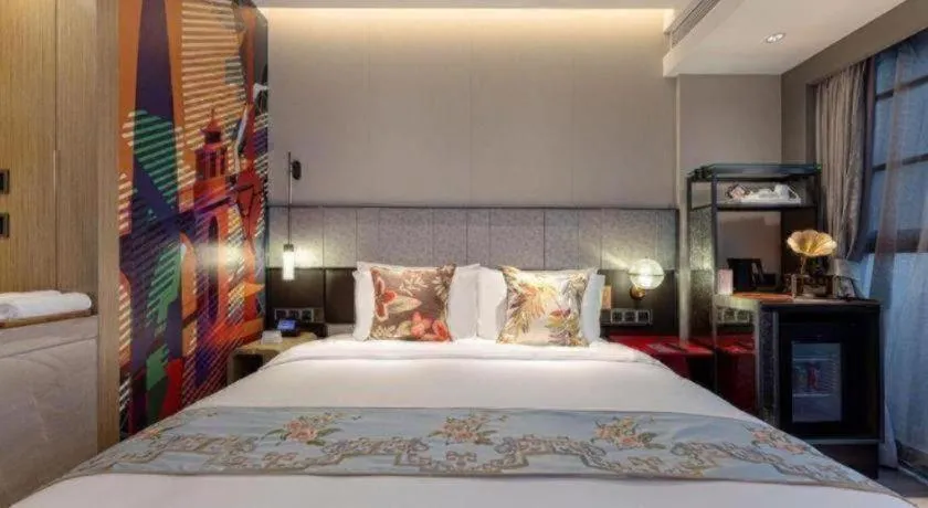 Bed in Ethos Hotel Wuhan Riverside