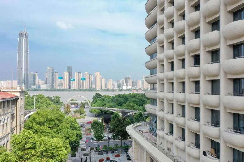 Ethos Hotel Wuhan Riverside