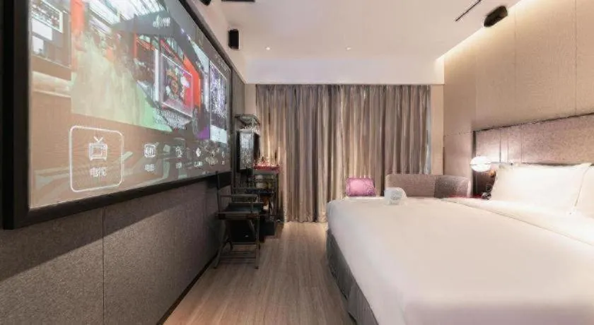 Bed in Ethos Hotel Wuhan Riverside