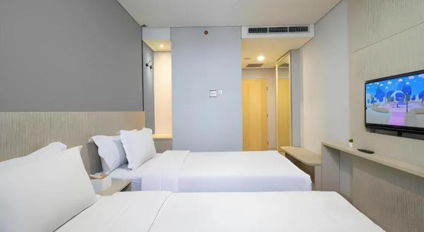 Bed in MIC Residence