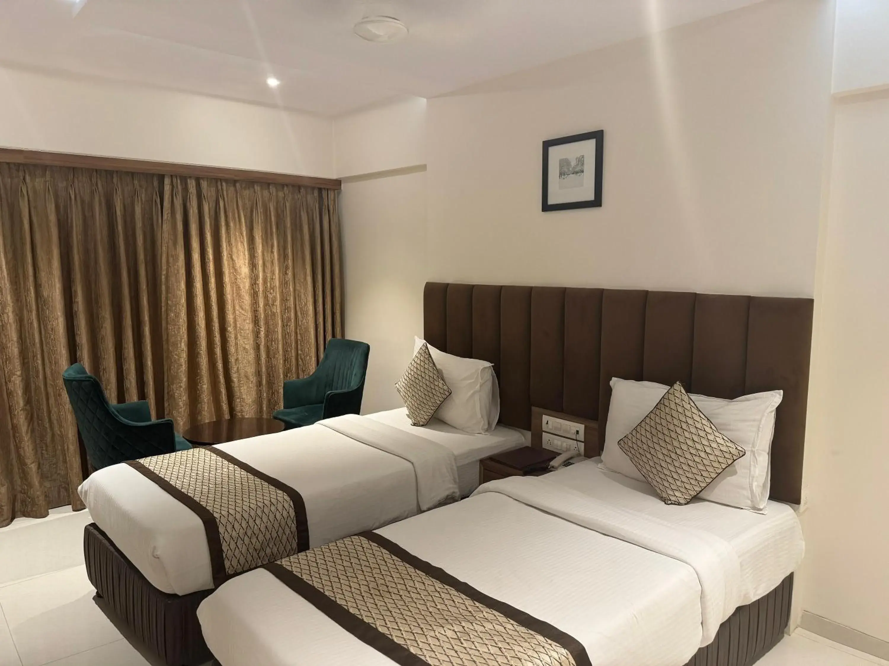 Bed in Hotel Pacific Residency Bed in Hotel Pacific Residency