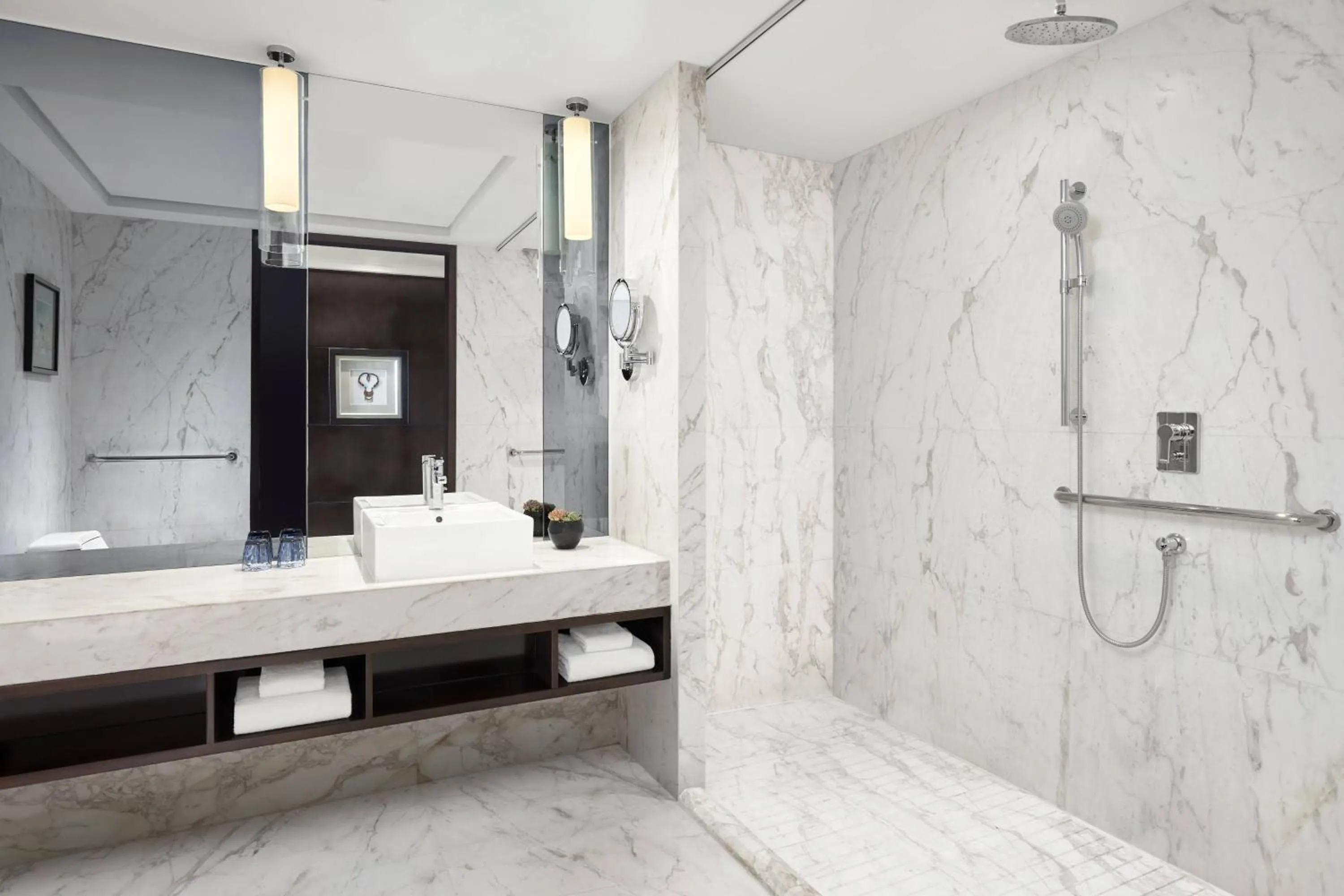 Bathroom in Zhuzhou Marriott Hotel