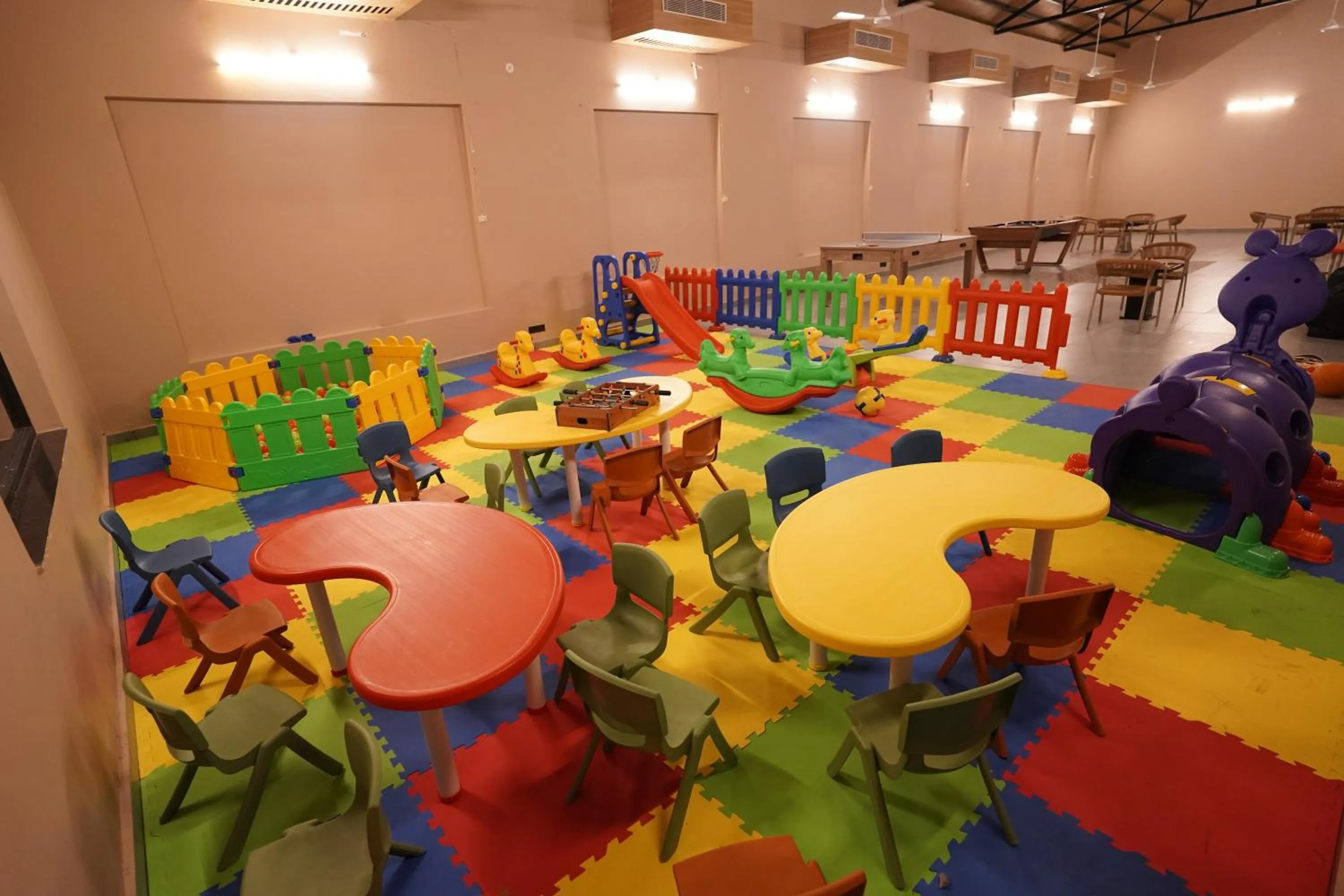 Kids's club in Mamaya Resort & Spa By Four Leaf Hotels, Garh Mukteshwar