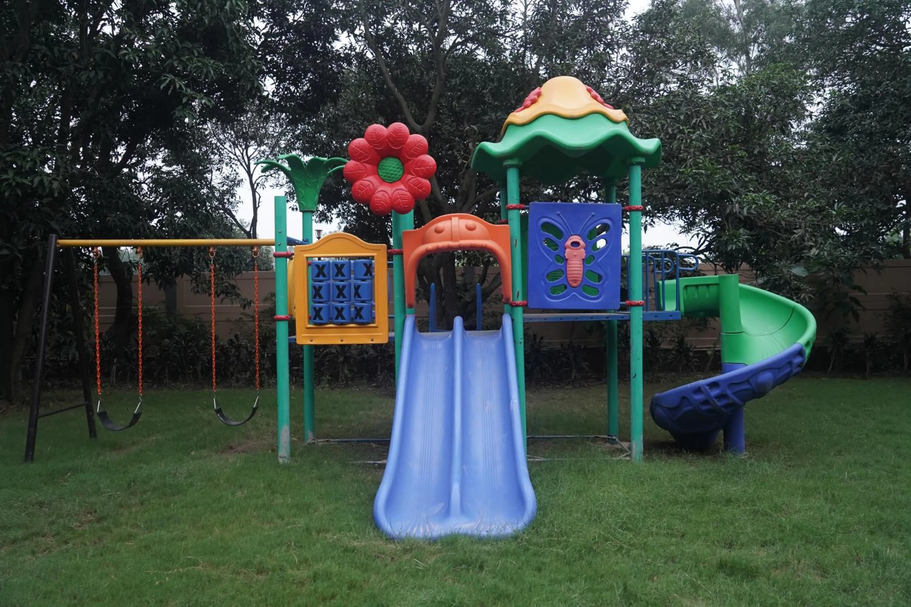 Kids's club in Mamaya Resort & Spa By Four Leaf Hotels, Garh Mukteshwar
