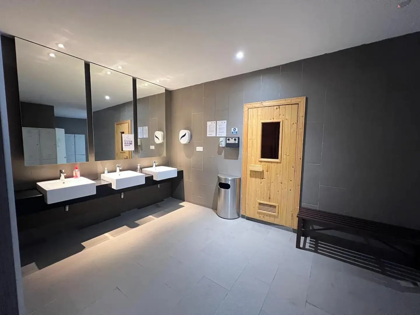 Bathroom, Bed in KL Sentral Service Apartment-The Establishment KL Sentral EST