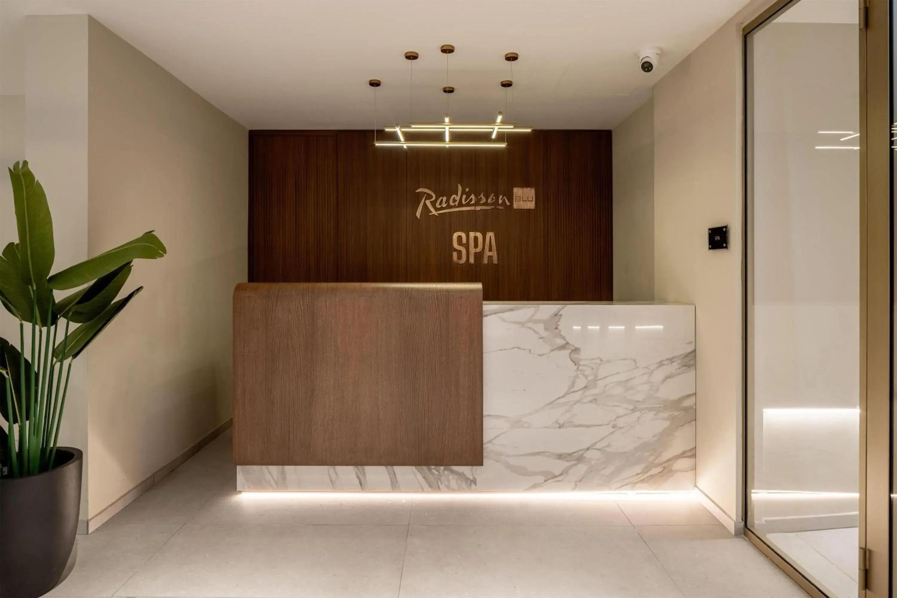 Spa and wellness centre/facilities in Radisson Blu Hotel, Florence Spa and wellness centre/facilities in Radisson Blu Hotel, Florence