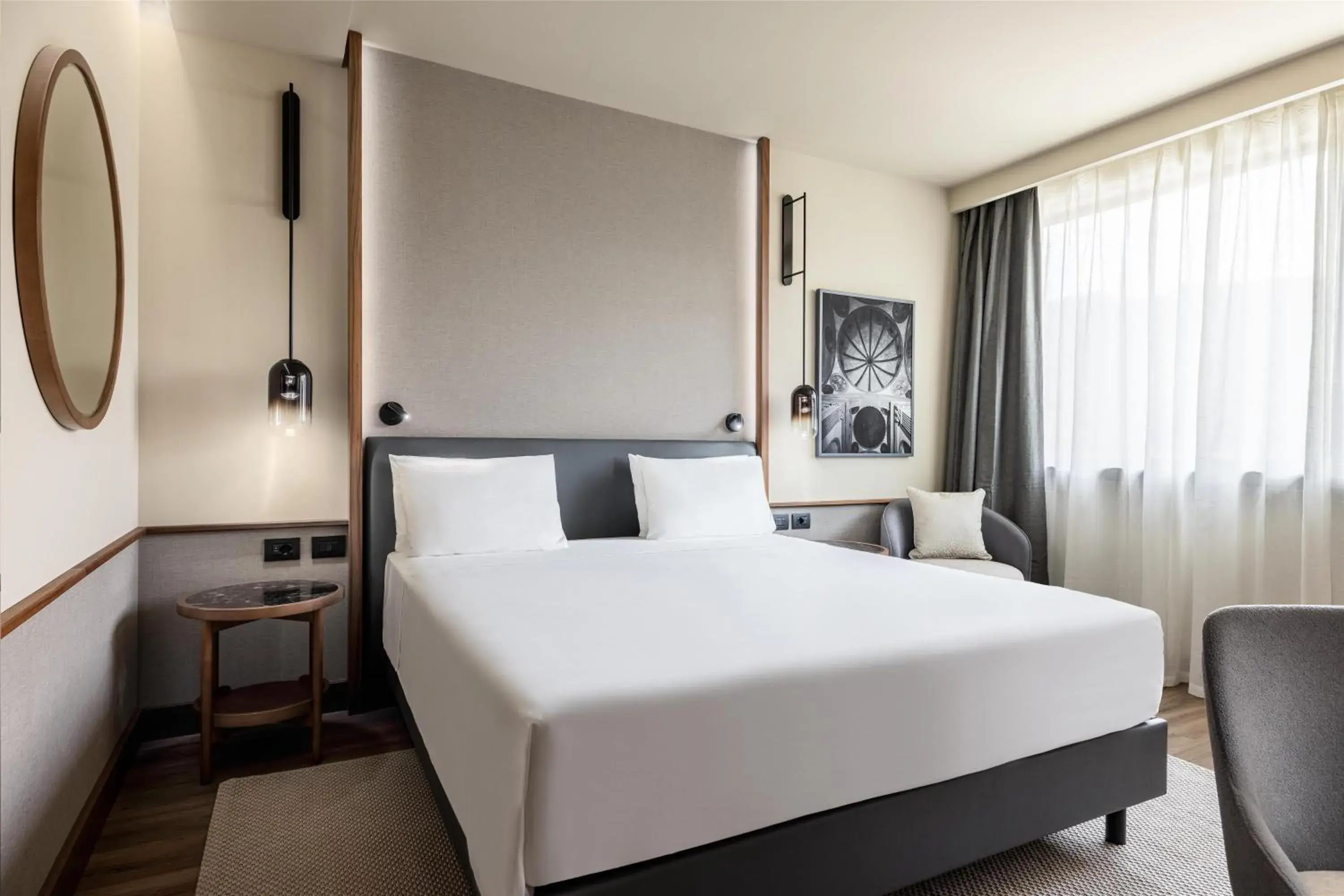 Bedroom, Bed in Radisson Blu Hotel, Florence Bedroom, Bed in Radisson Blu Hotel, Florence