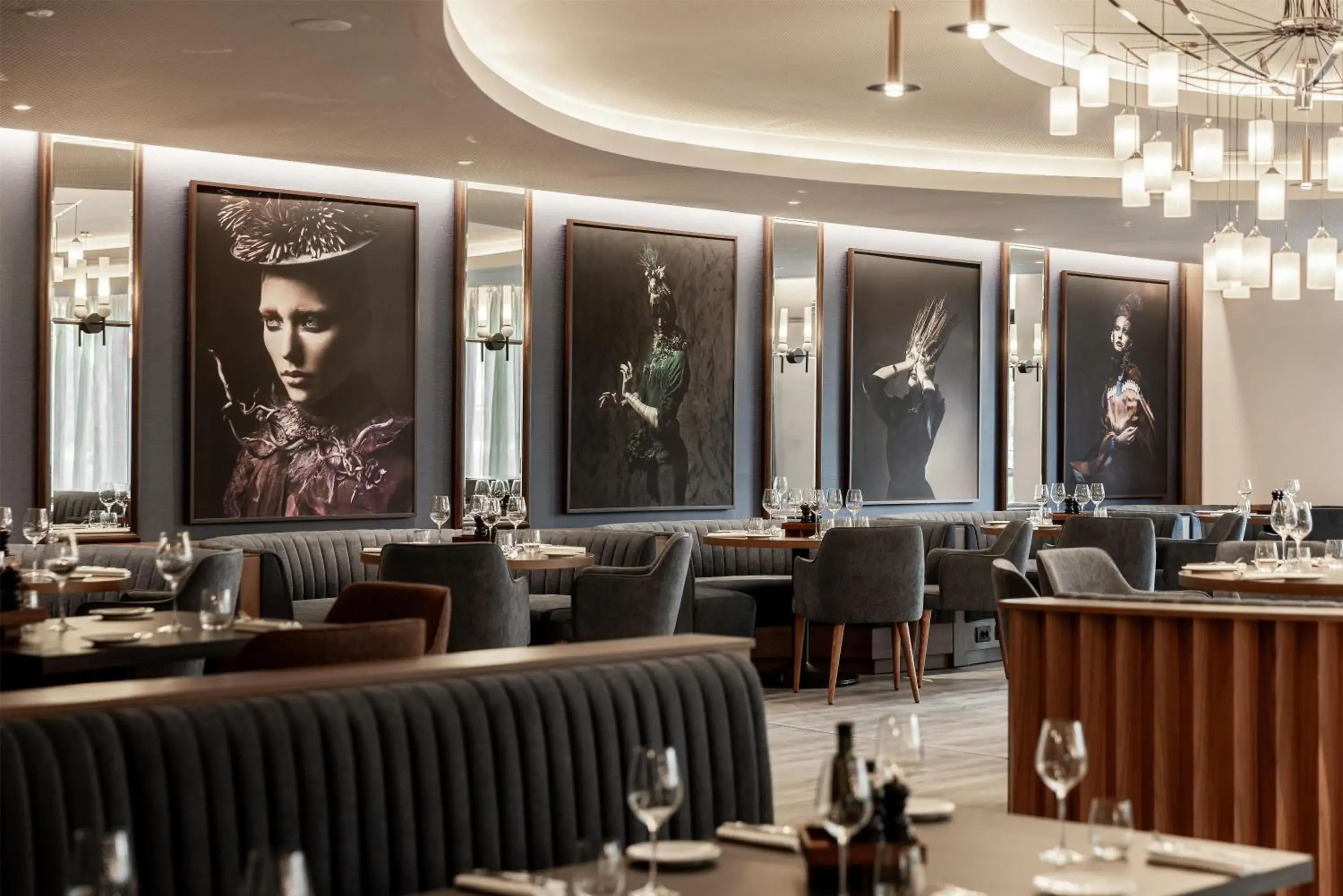 Restaurant/places to eat in Radisson Blu Hotel, Florence Restaurant/places to eat in Radisson Blu Hotel, Florence