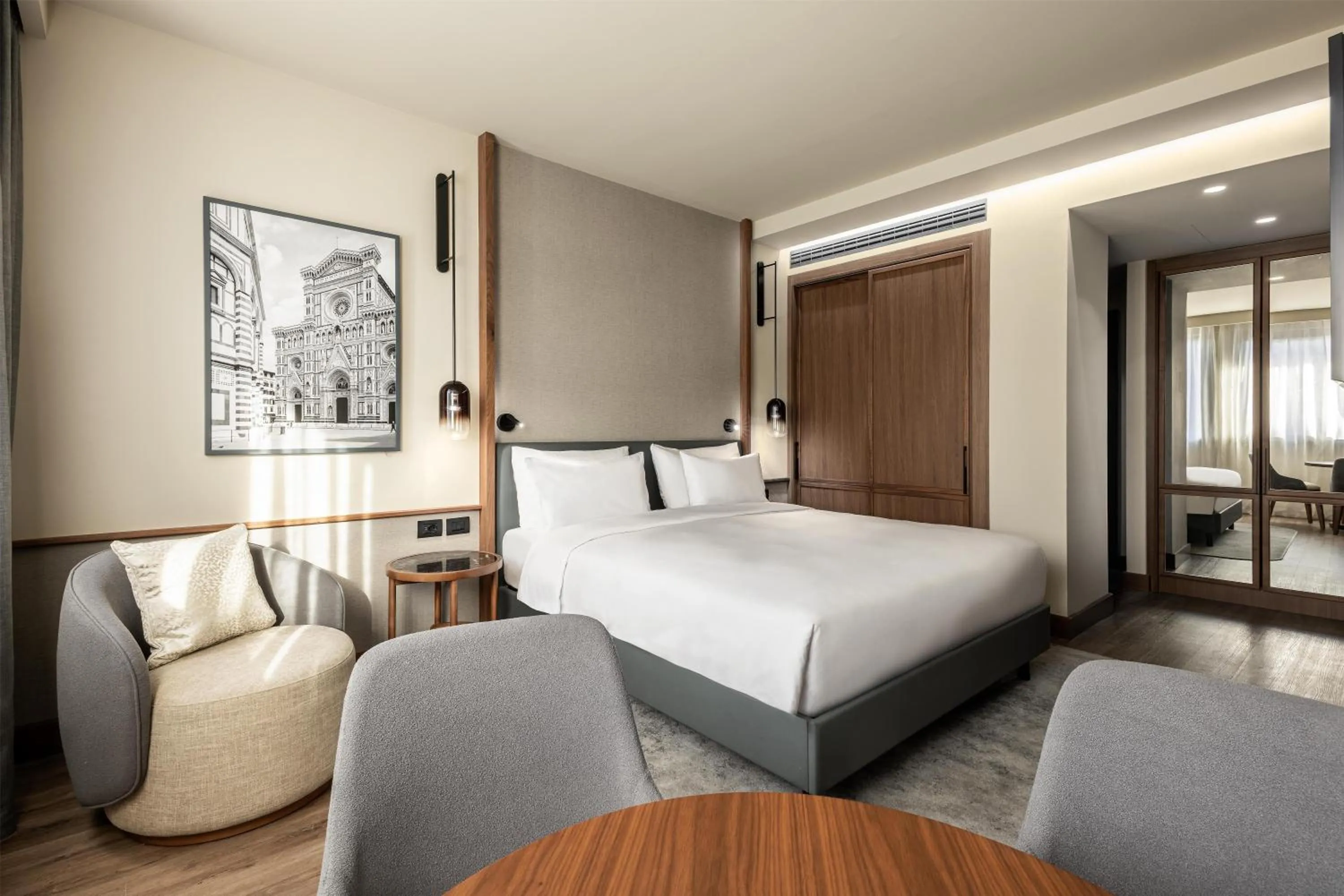 Bedroom, Bed in Radisson Blu Hotel, Florence