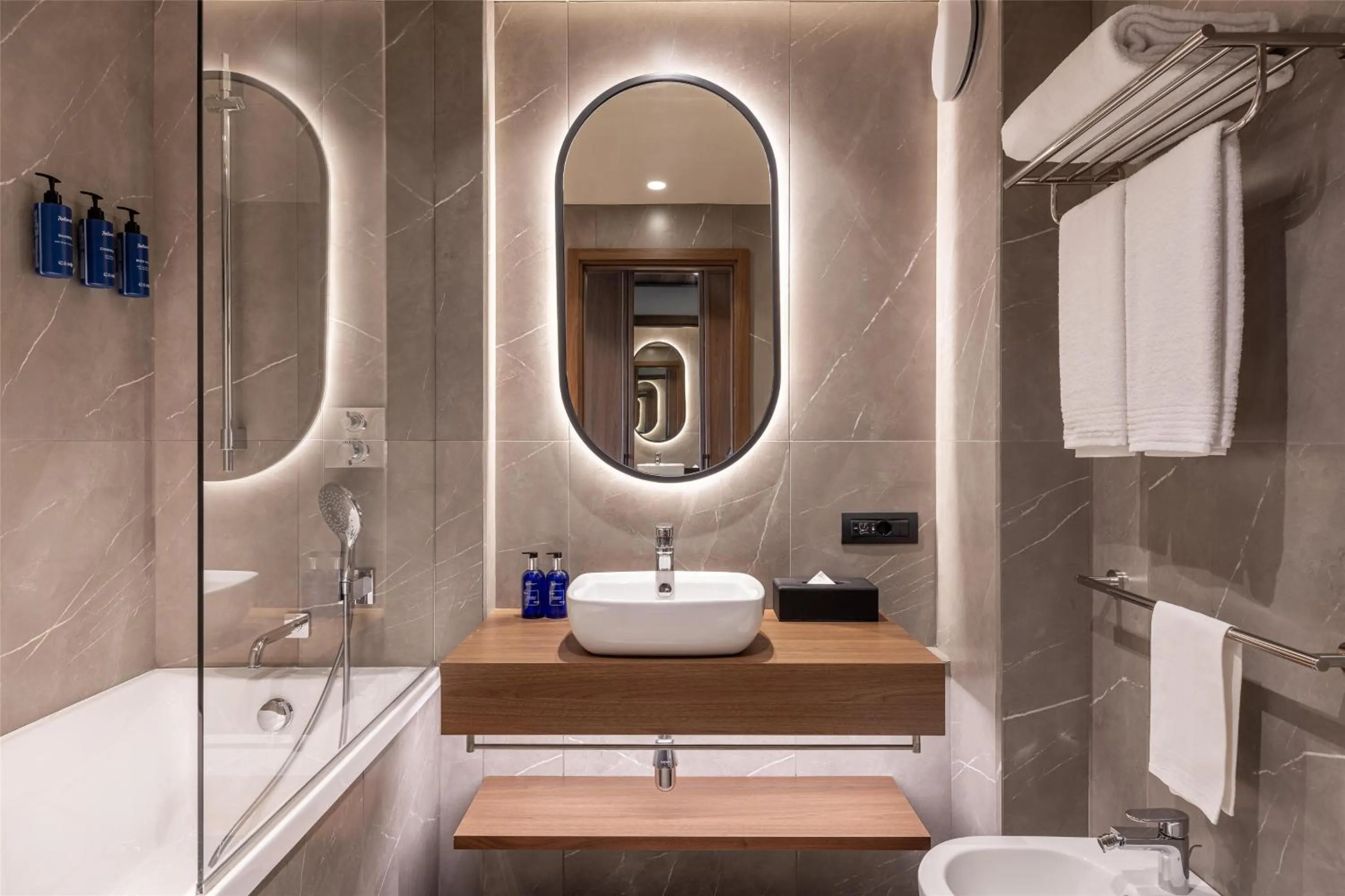 Bathroom in Radisson Blu Hotel, Florence