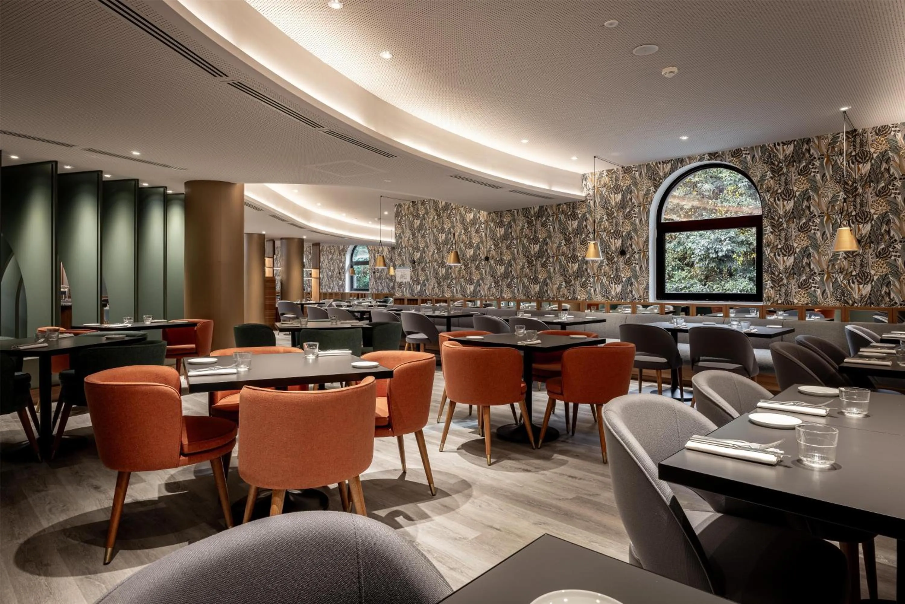 Restaurant/places to eat in Radisson Blu Hotel, Florence
