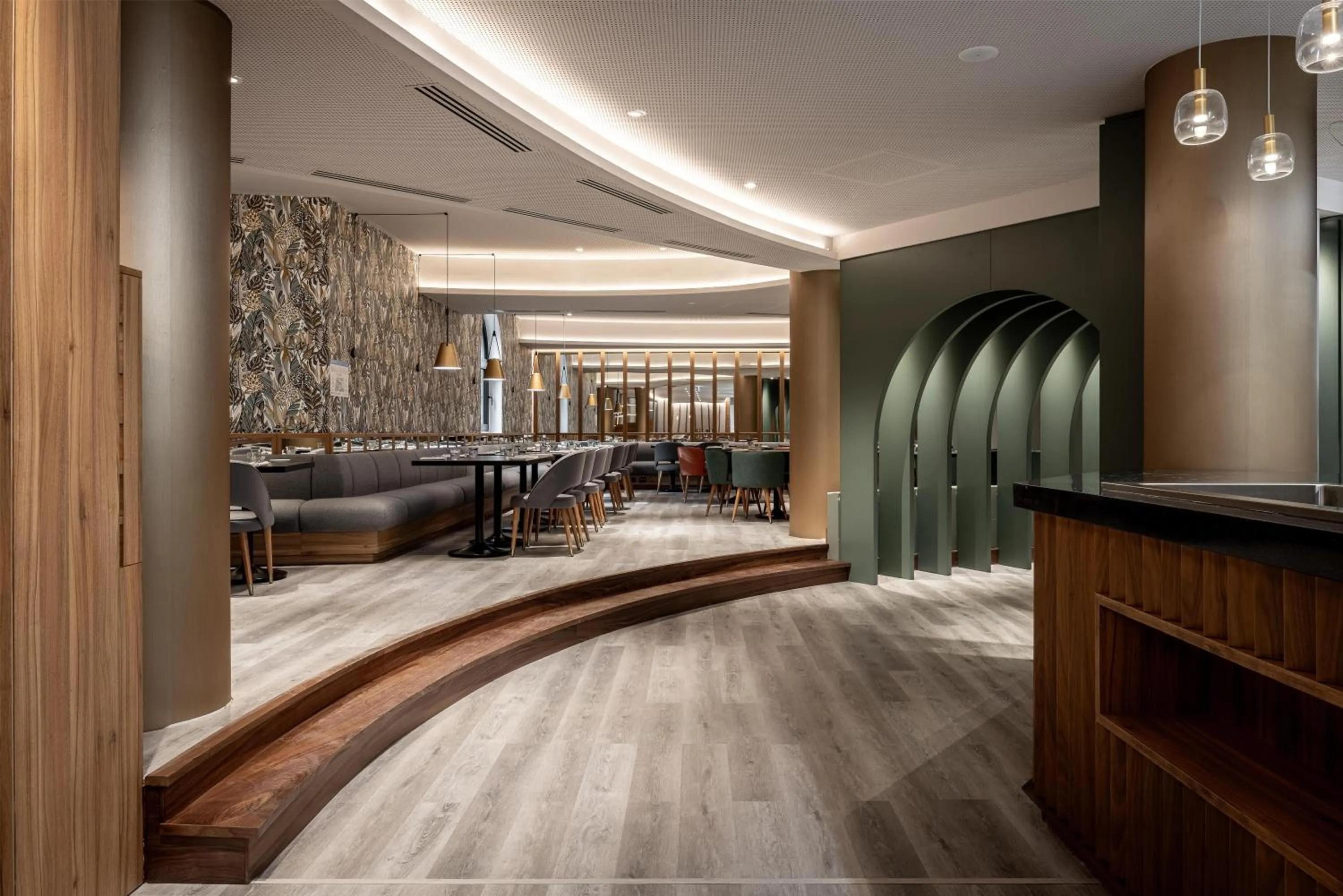 Restaurant/places to eat in Radisson Blu Hotel, Florence