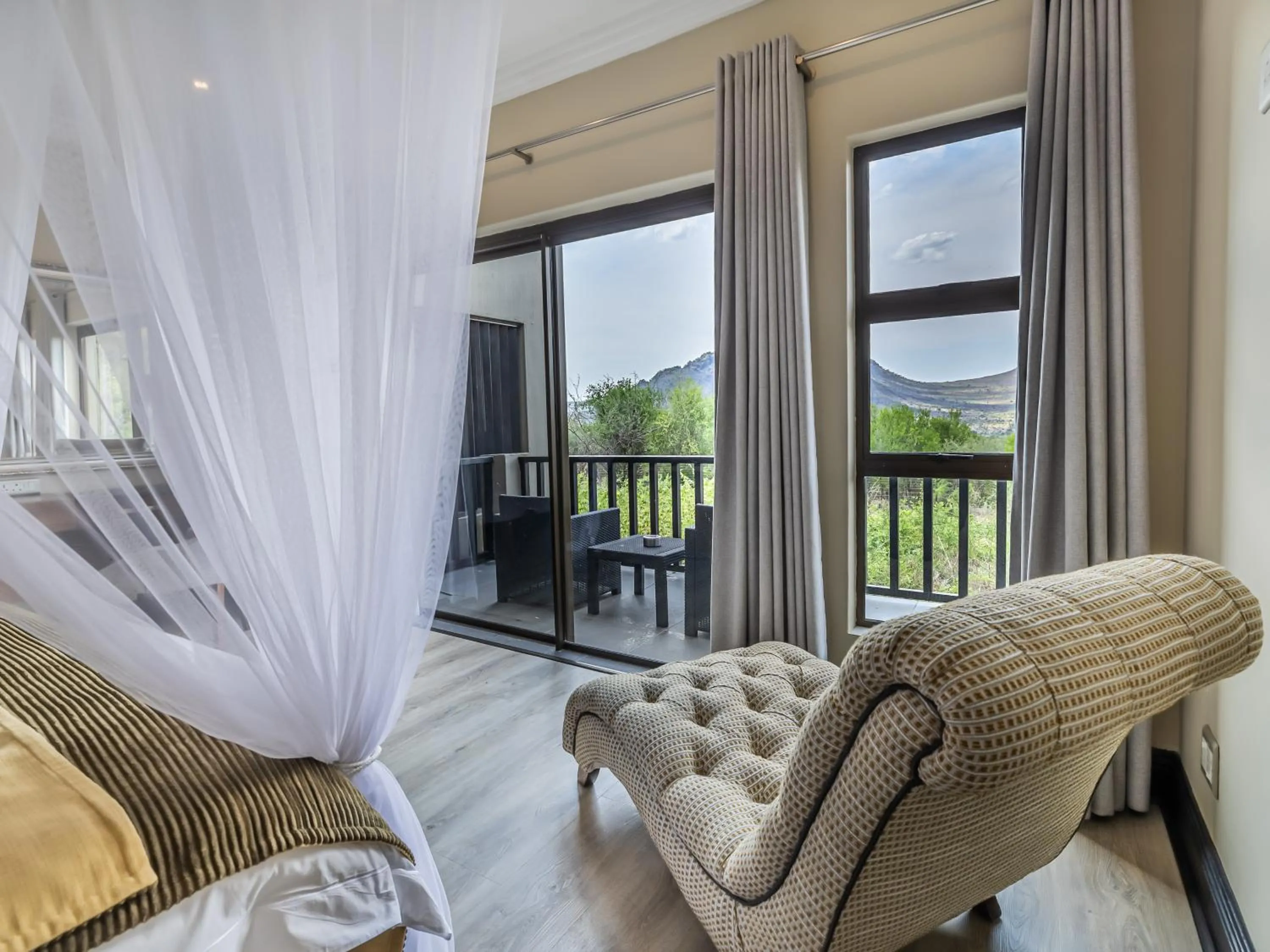 Patio in Shepherds Tree Game Reserve