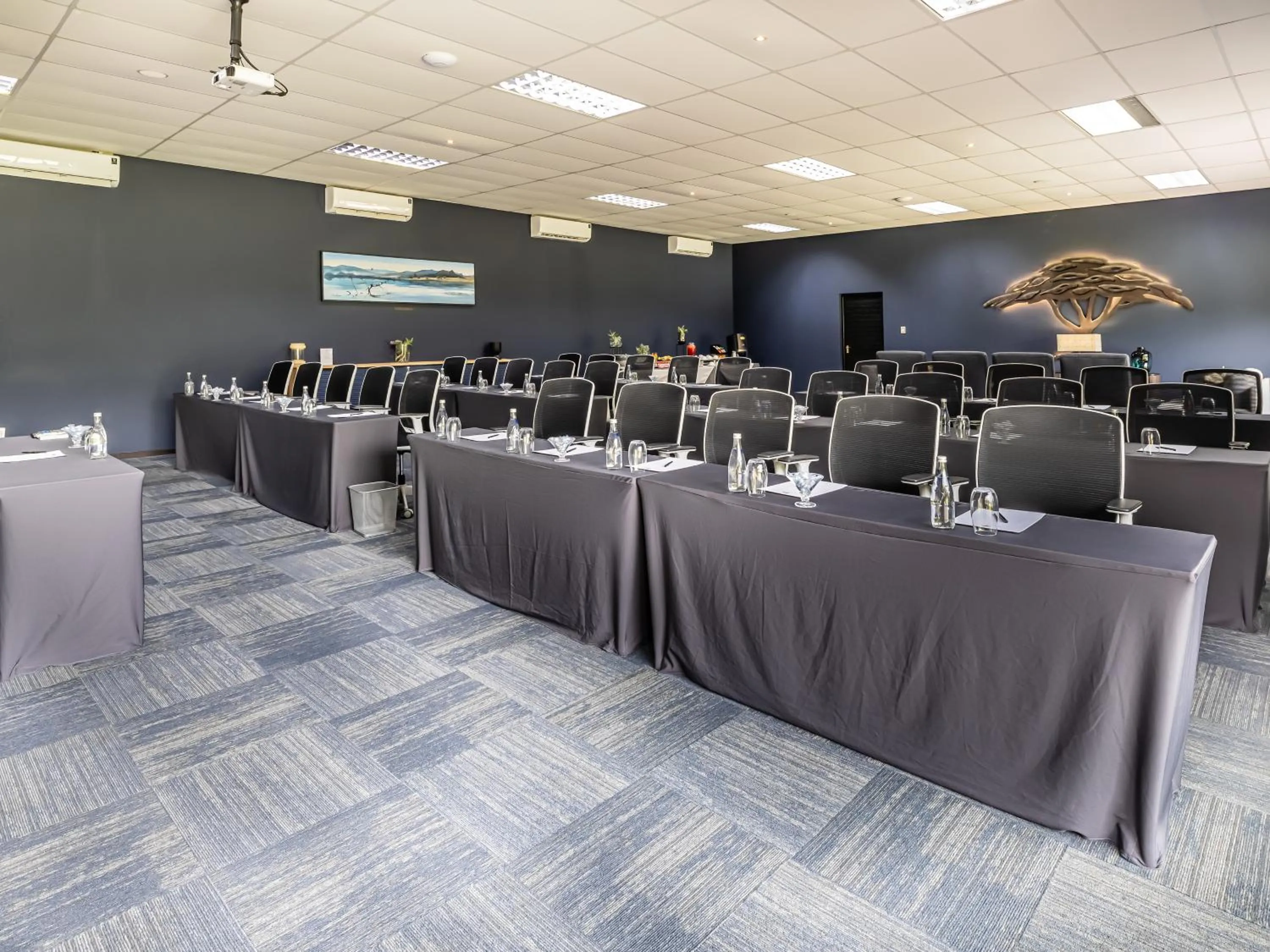 Property building in Shepherds Tree Game Reserve