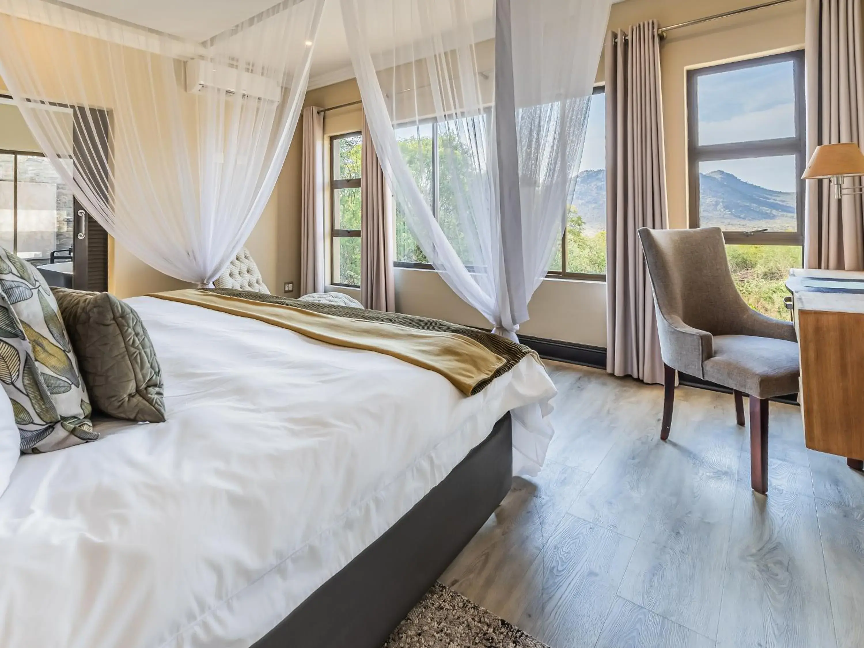 Executive Suite in Shepherds Tree Game Reserve Executive Suite in Shepherds Tree Game Reserve