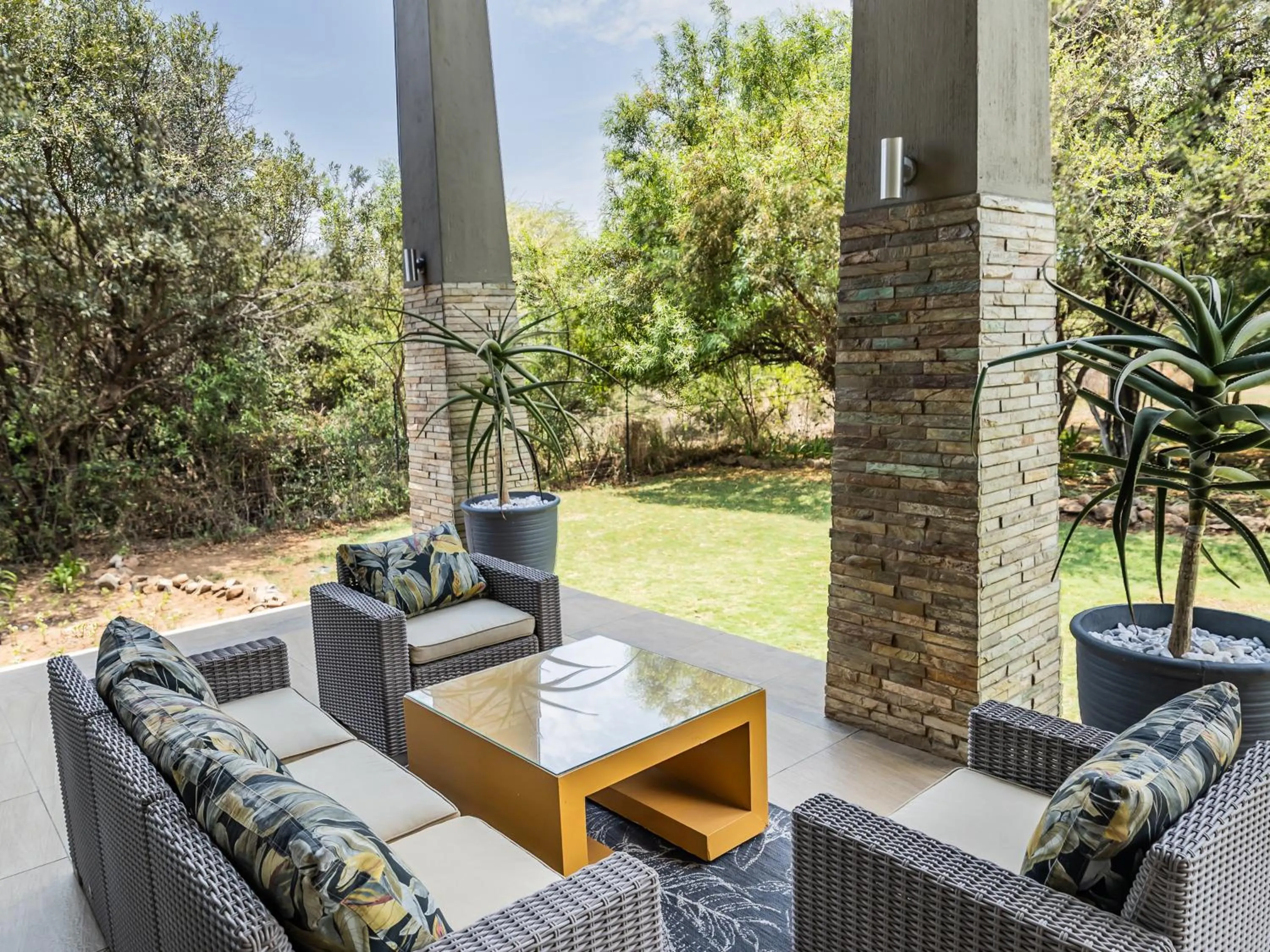 Property building in Shepherds Tree Game Reserve