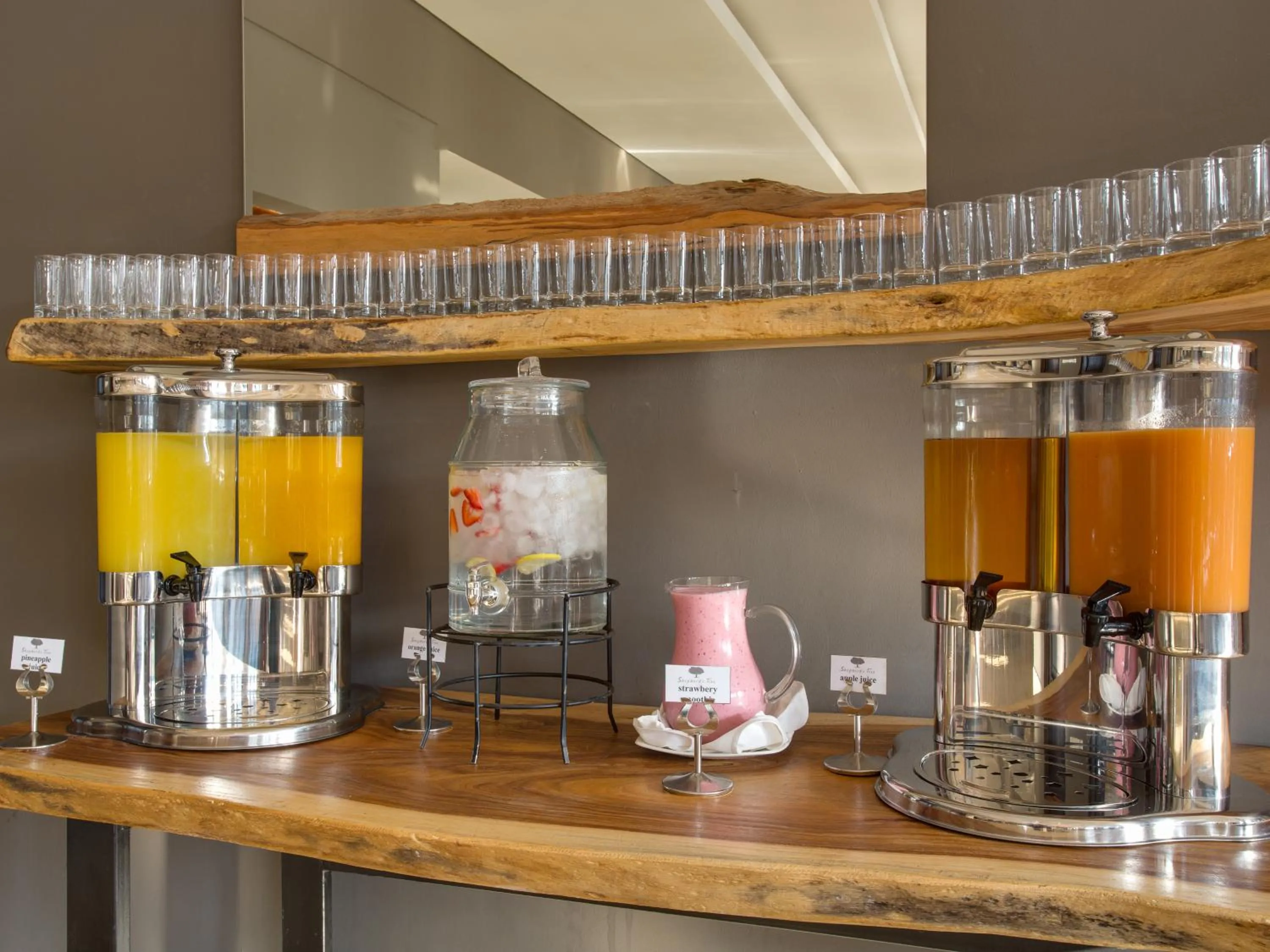 Drinks in Shepherds Tree Game Reserve