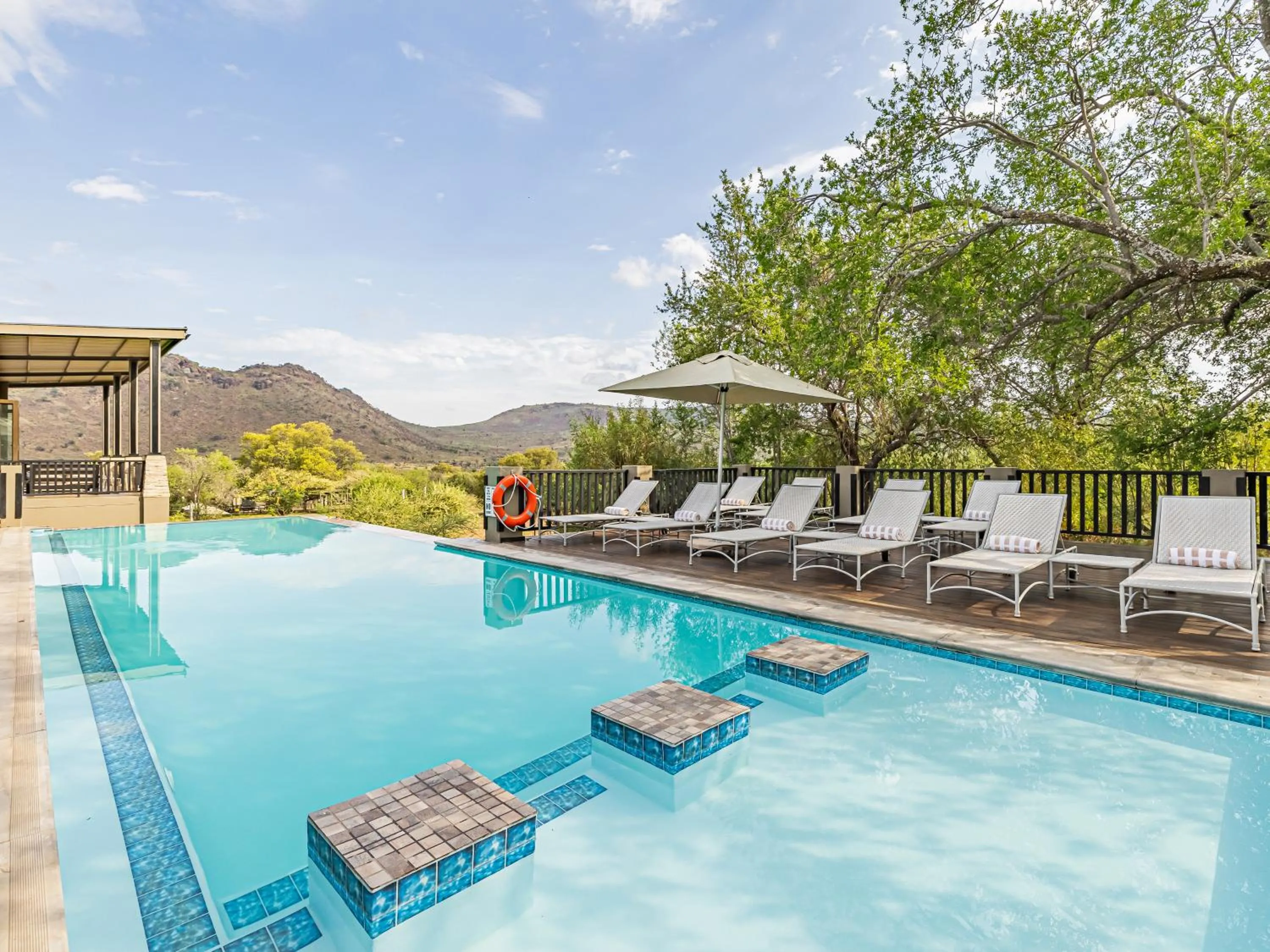 Property building in Shepherds Tree Game Reserve