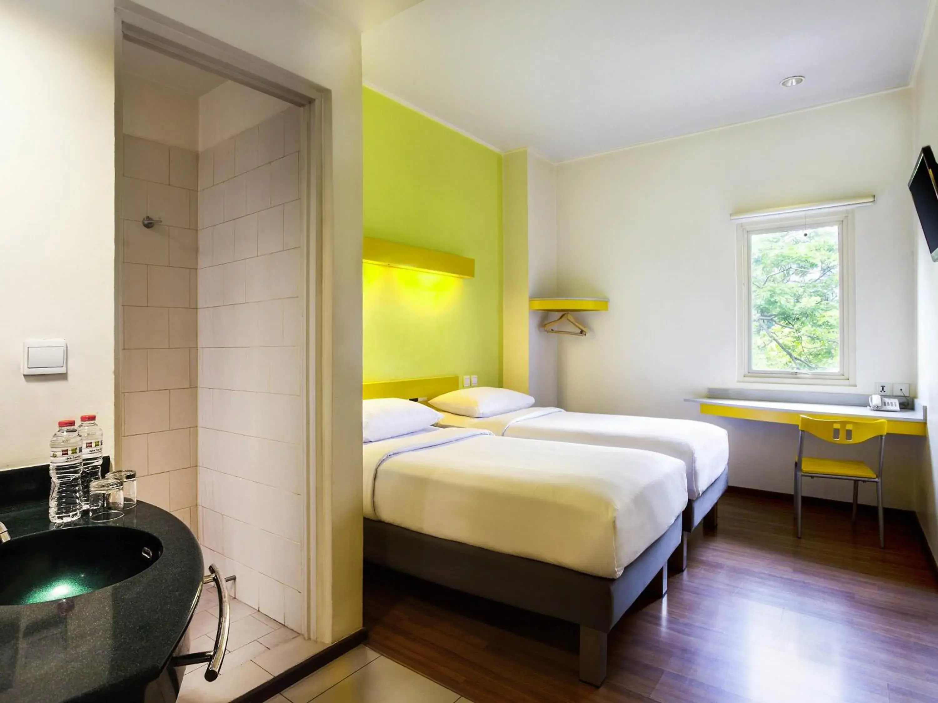 Standard Twin Room in Ibis Budget Jakarta Menteng Standard Twin Room in Ibis Budget Jakarta Menteng
