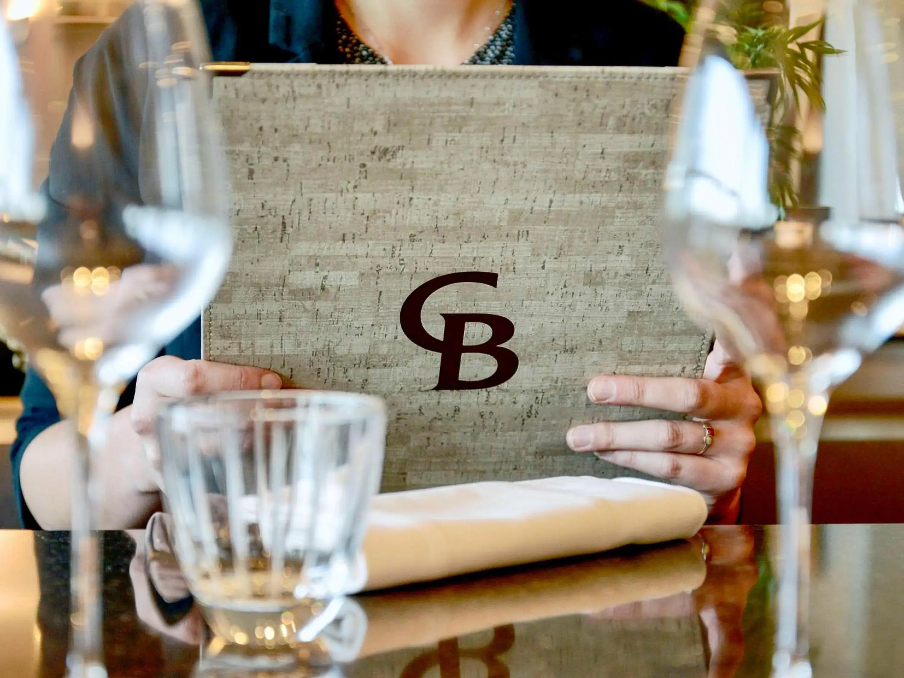 Restaurant/places to eat in Pullman Paris Roissy Cdg Airport Restaurant/places to eat in Pullman Paris Roissy Cdg Airport