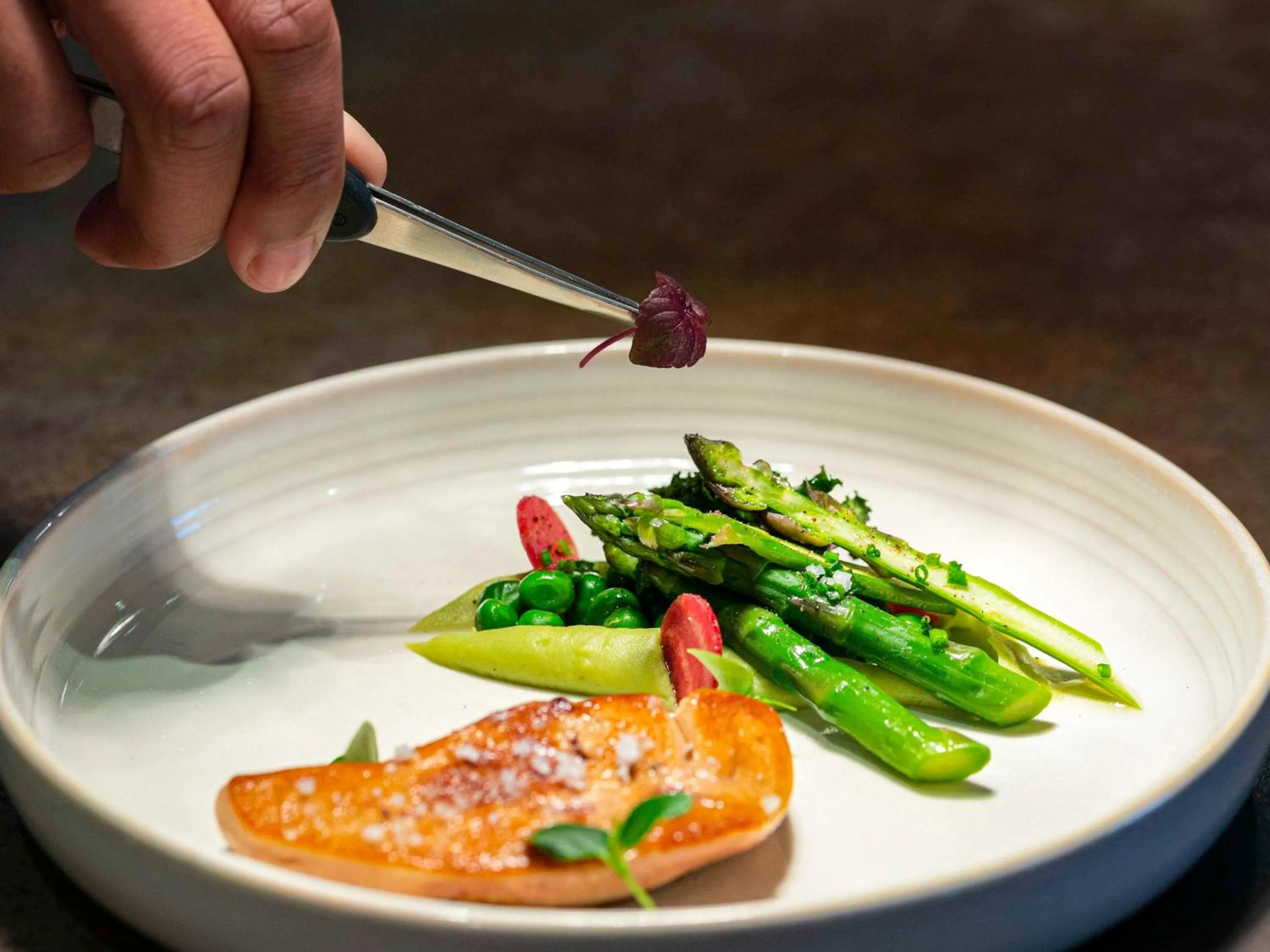 Restaurant/places to eat in Pullman Paris Roissy Cdg Airport