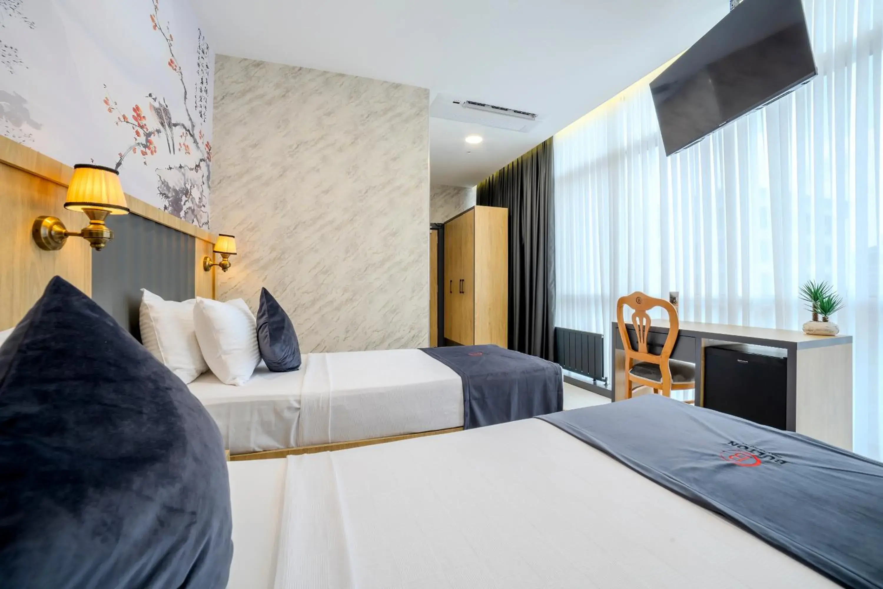 Photo of the whole room, Bed in Bulton Hotel Airport Photo of the whole room, Bed in Bulton Hotel Airport