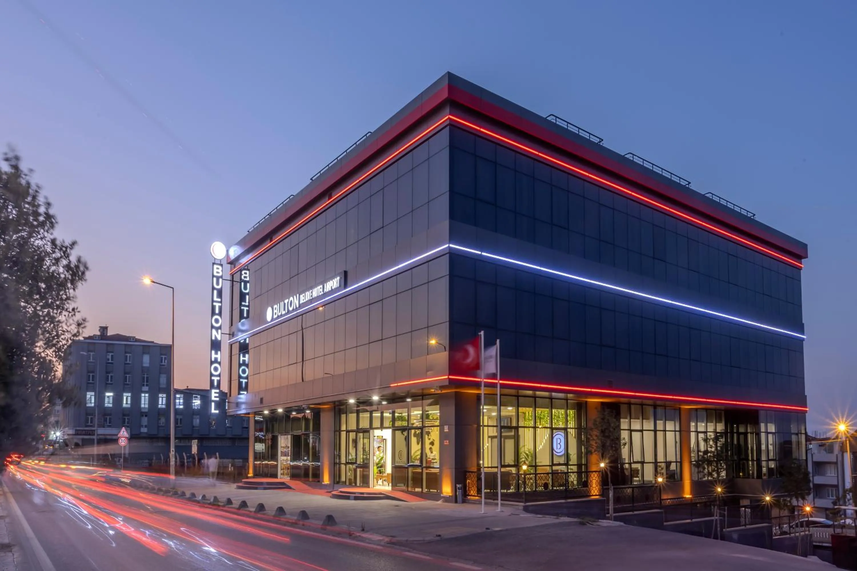 Property building in Bulton Hotel Airport